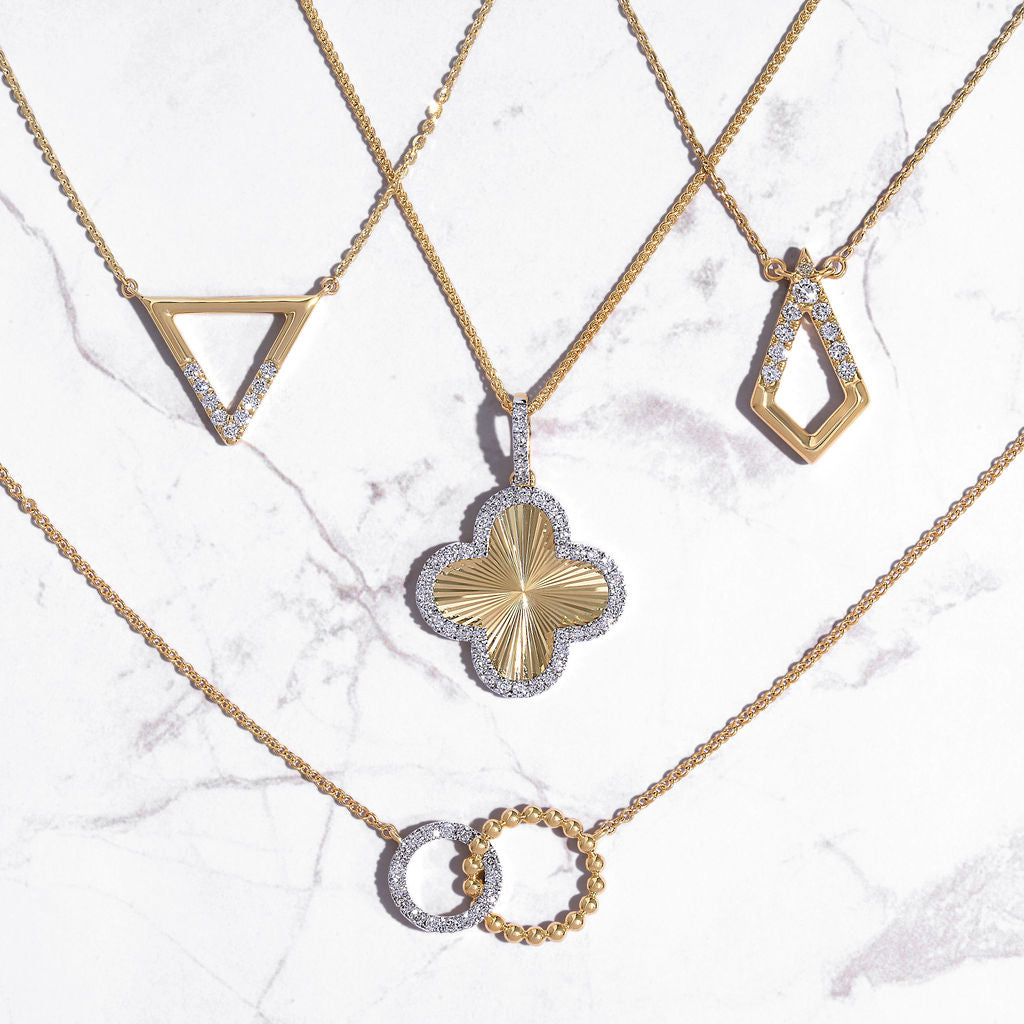 Necklaces & Pendants